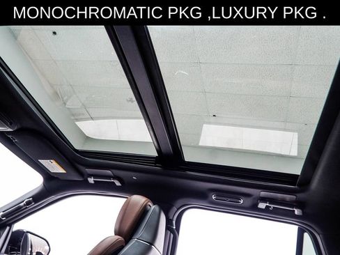 Used 2023 Lincoln Navigator Reserve AWD/4WD image 46