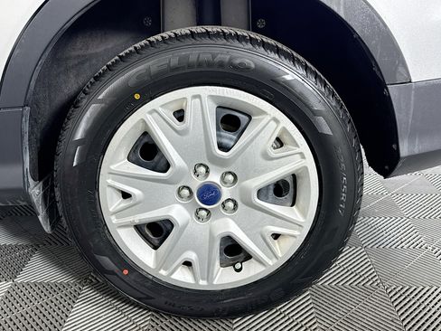 Used 2015 Ford Escape S image 35