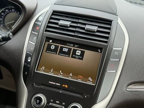 Used 2019 Lincoln MKC Reserve w/ MKC Climate Package AWD/4WD image 28