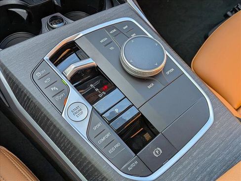 New 2026 BMW 330i xDrive Sedan w/ Convenience Package image 16