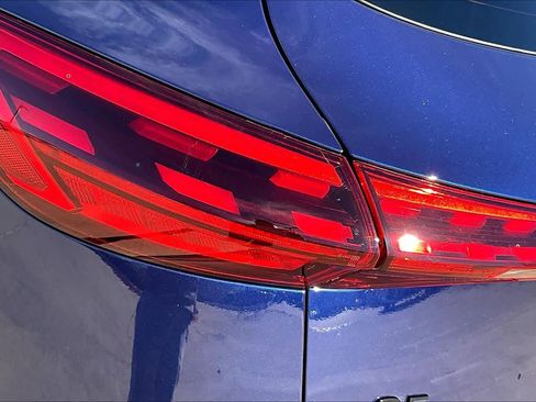 Certified 2025 Audi Q5 Premium w/ Convenience Package image 27