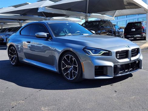 Used 2025 BMW M2 w/ Lighting Package image 4