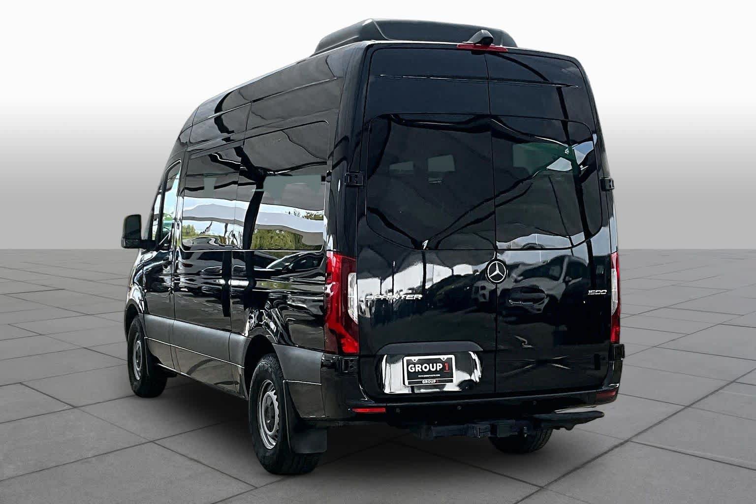Used 2023 Mercedes-Benz Sprinter 1500 image 12