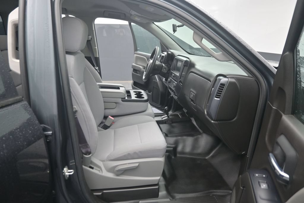 Used 2017 Chevrolet Silverado 1500 W/T AWD/4WD image 27
