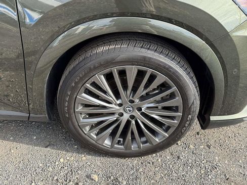 Used 2024 Lexus RX 350 AWD image 7