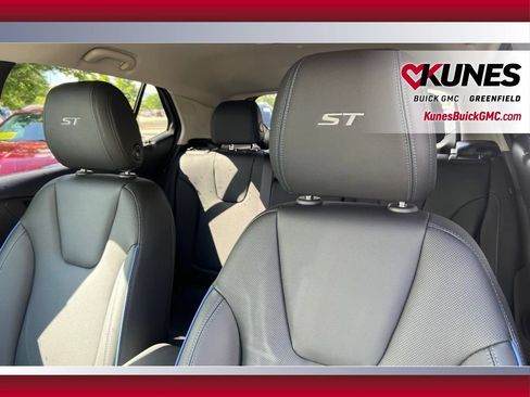 New 2026 Buick Encore GX Sport Touring w/ Comfort Package AWD/4WD image 15