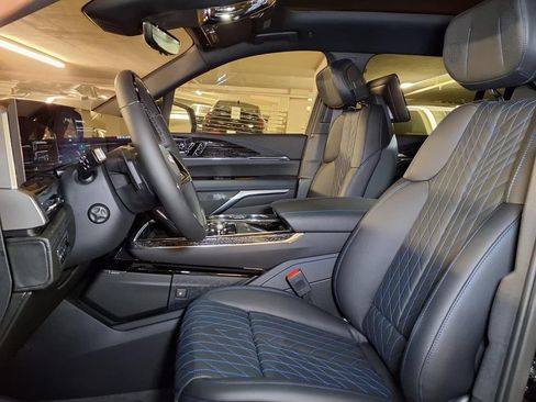 New 2026 Cadillac Escalade IQL Sport 1 AWD/4WD image 15