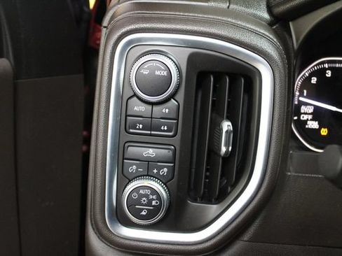 Used 2020 GMC Sierra 1500 SLE w/ X31 Off-Road Package AWD/4WD image 15