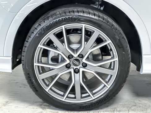 New 2025 Audi Q3 2.0T Premium Plus image 24