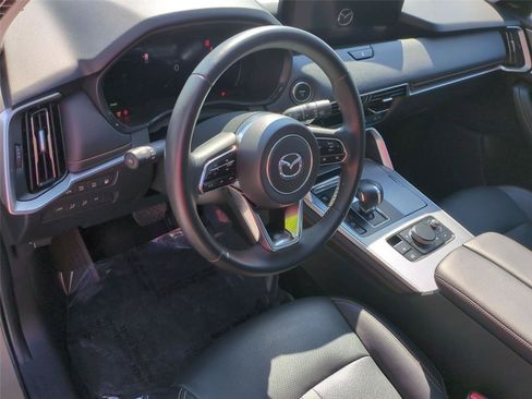 Used 2025 MAZDA CX-70 Plug-In Hybrid w/ Premium Pkg AWD/4WD image 9