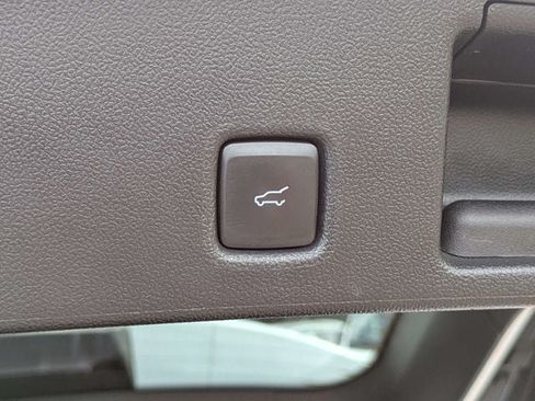 Used 2022 Ford Escape SEL FWD image 14