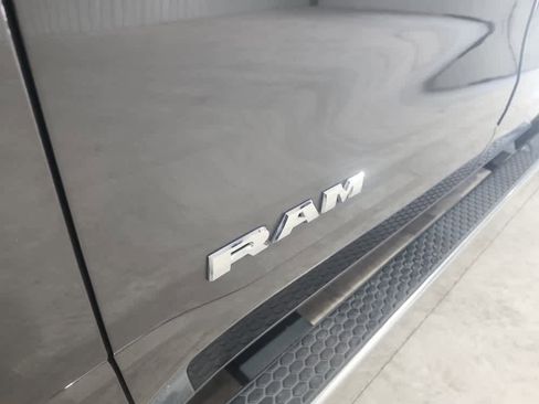 Used 2019 RAM 1500 Big Horn image 11