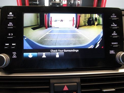 Used 2022 Honda Accord Sport image 28