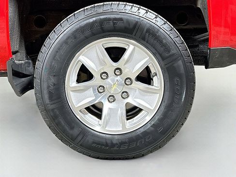 Used 2019 Chevrolet Silverado 1500 LT image 28
