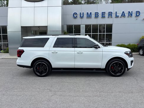 Used 2023 Ford Expedition Max Limited image 6
