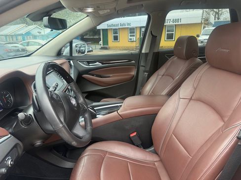 Used 2020 Buick Enclave Avenir w/ Avenir Technology Package image 13