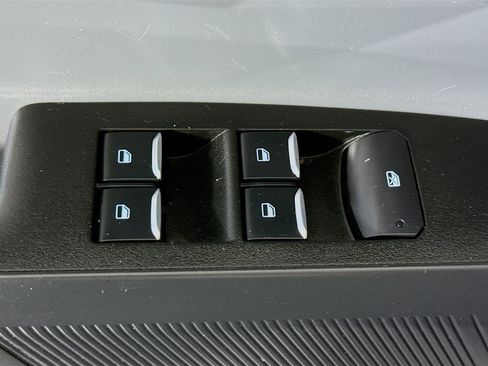 Used 2022 Ford Maverick XL image 23