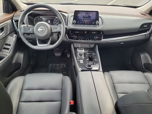 Used 2023 Nissan Rogue SL image 13