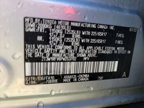 Used 2023 Toyota RAV4 XLE w/ Convenience Package image 24