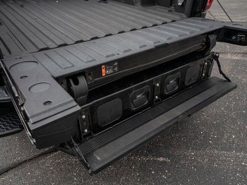 Used 2024 GMC Sierra 1500 Denali Ultimate image 18