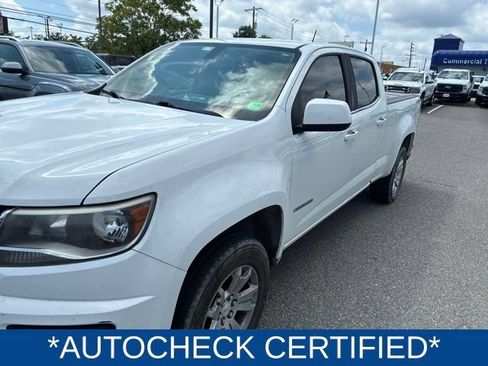 Used 2018 Chevrolet Colorado LT AWD/4WD image 2