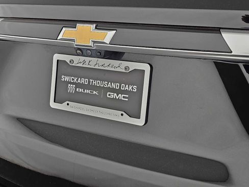 Used 2023 Chevrolet Traverse Premier image 14