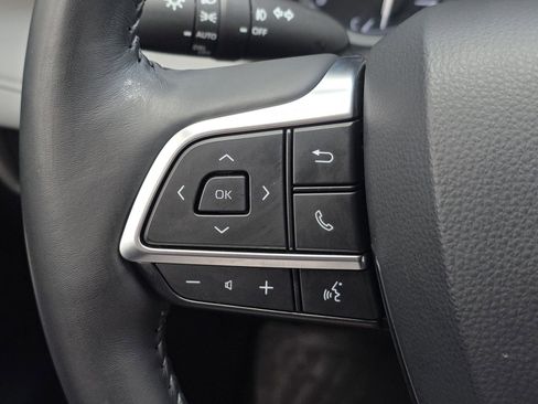 Used 2020 Toyota Highlander Limited image 32