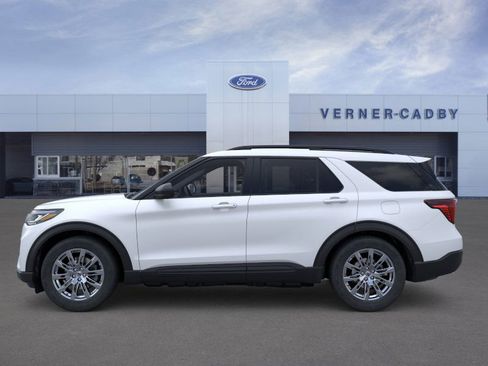 New 2026 Ford Explorer Active w/ Active Comfort Package image 3