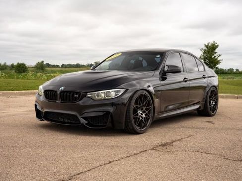 Used 2018 BMW M3 RWD image 3