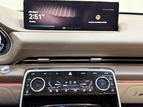 Used 2021 Genesis GV80 3.5T w/ Prestige Package 07 AWD/4WD image 22