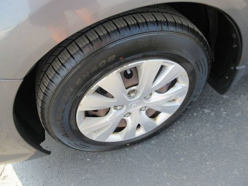 Used 2012 Honda Civic LX image 11
