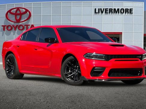 Used 2023 Dodge Charger Scat Pack RWD image 2