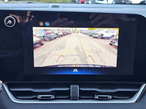 New 2026 Chevrolet Equinox LT image 14