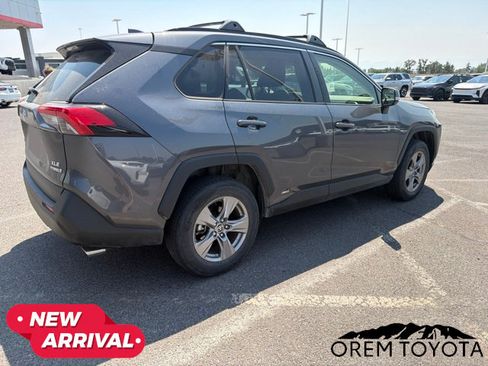 Used 2024 Toyota RAV4 XLE w/ Convenience Package AWD/4WD image 14