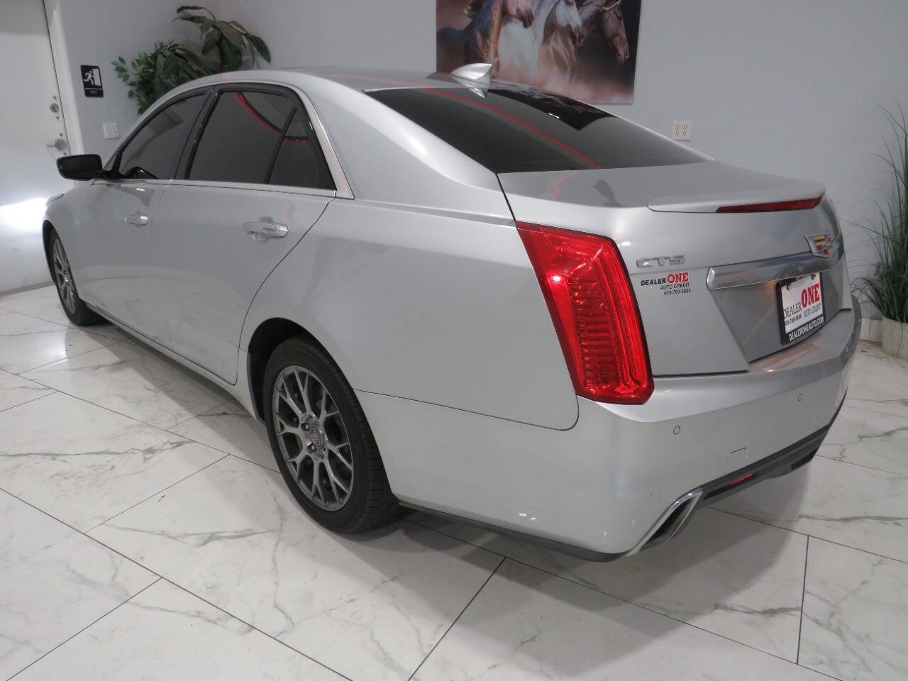 Used 2019 Cadillac CTS Luxury RWD image 6