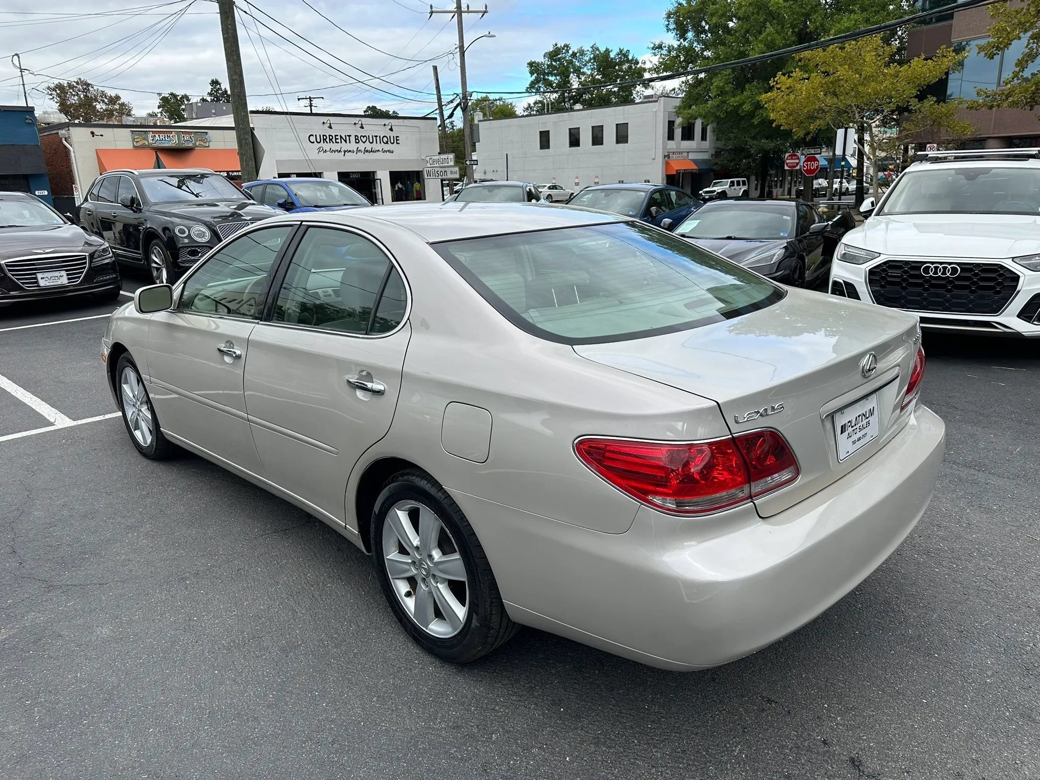 Used 2005 Lexus ES 330 w/ Preferred Accessory Pkg FWD image 7