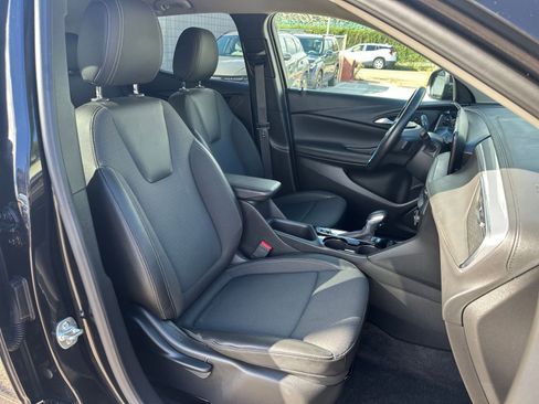 Used 2025 Buick Encore GX Preferred image 34