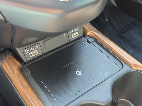 Used 2022 Honda CR-V Touring image 28