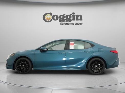 New 2026 Toyota Camry XSE image 7