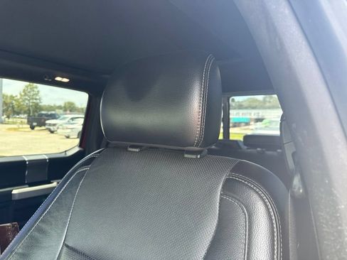 Used 2016 Ford F150 Lariat w/ Equipment Group 502A Luxury AWD/4WD image 3