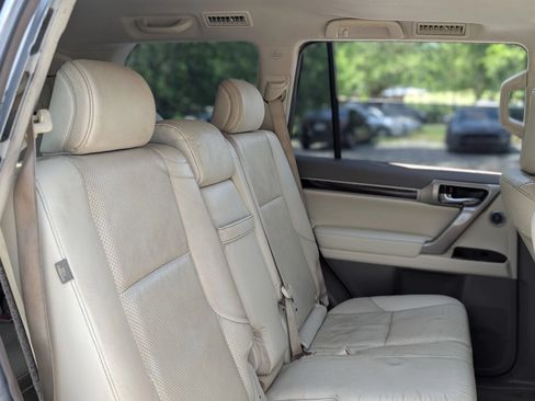 Used 2015 Lexus GX 460 Luxury AWD/4WD image 17