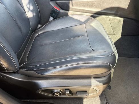 Used 2022 Jeep Grand Cherokee Limited RWD image 14