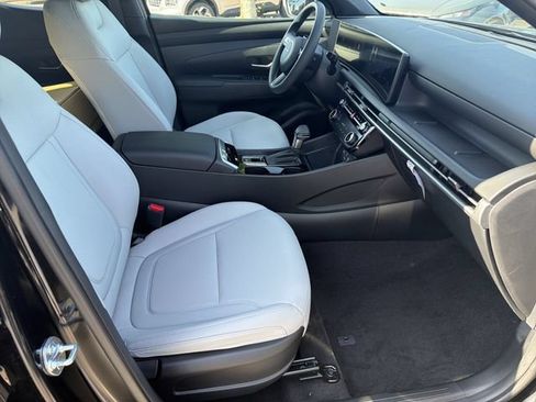 New 2026 Hyundai Santa Cruz SEL FWD image 15