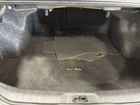 Used 2024 Nissan Altima 2.5 SR image 28