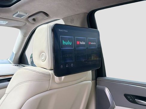 Certified 2024 Cadillac Escalade Sport Platinum w/ LPO, ONYX Package AWD/4WD image 22
