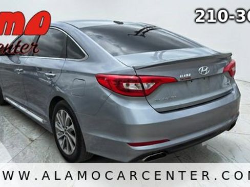 Used 2016 Hyundai Sonata Sport w/ Option Group 1V FWD image 3