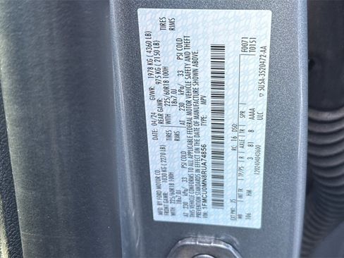 Used 2024 Ford Escape ST-Line image 36