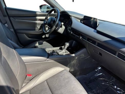 Used 2024 MAZDA MAZDA3 s FWD image 20