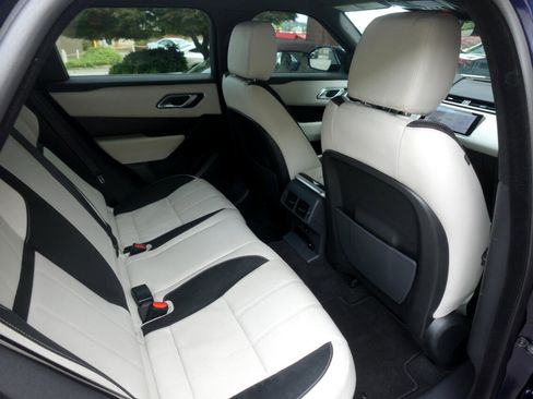 Used 2021 Land Rover Range Rover Velar R-Dynamic S image 10