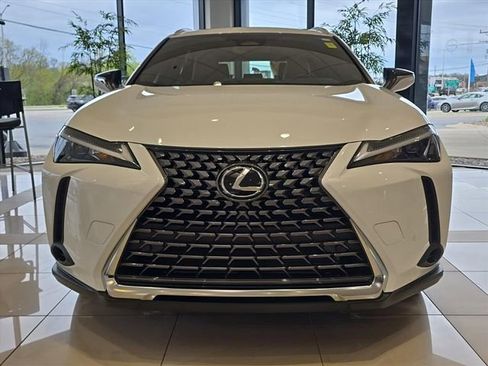 New 2026 Lexus UX 300h AWD image 2